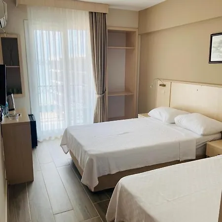 Hotel apartamentowy Ileri &