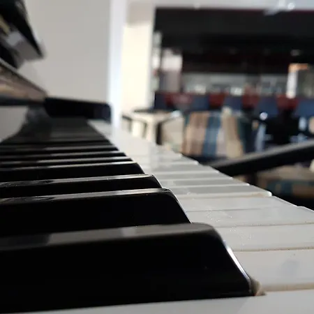 伊勒里公寓式酒店 Çeşme