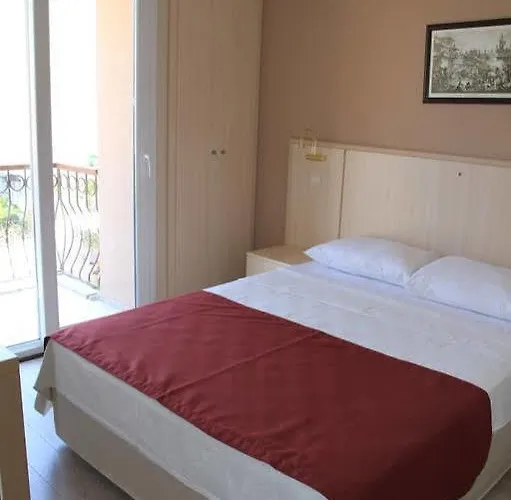 Ileri & Apartmanhotel